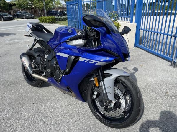 2020 Yamaha YZF-R1